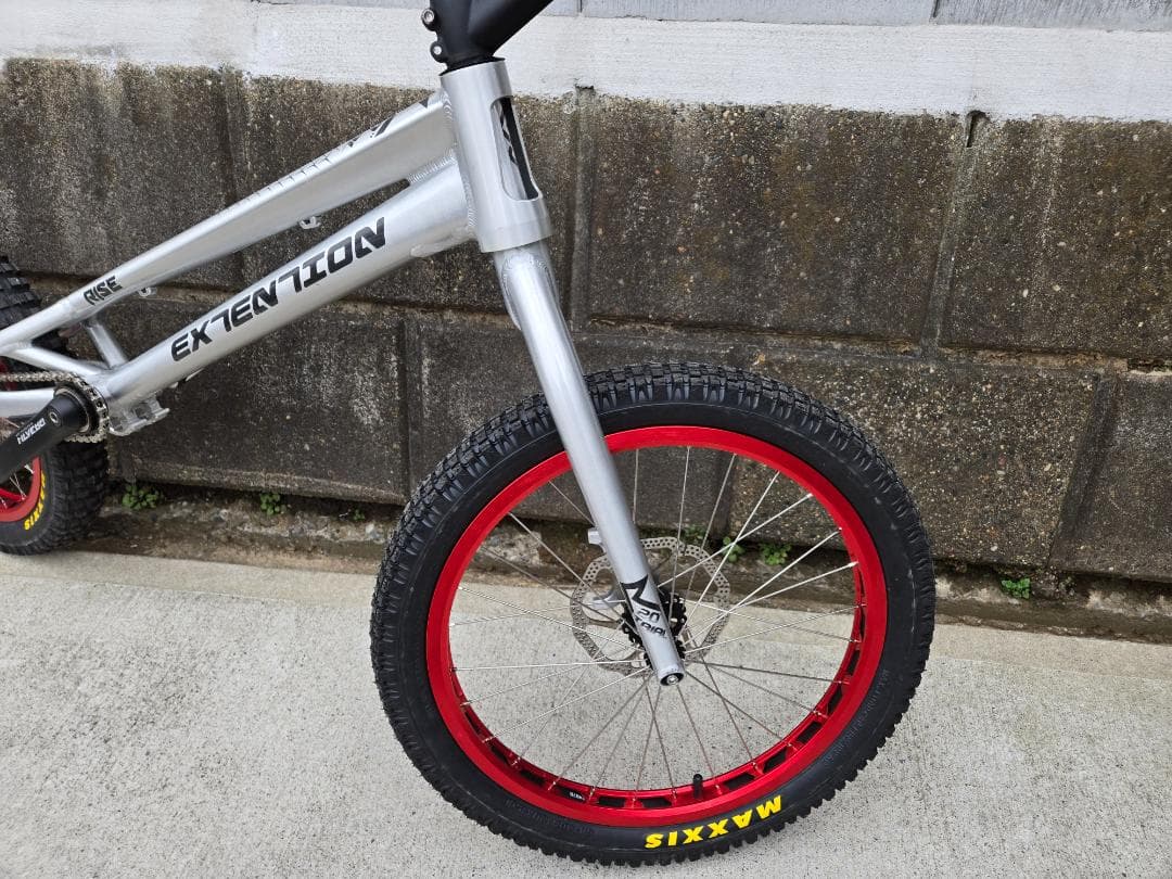 EXTENTION RISE 20インチ トライアル自転車 ブレーキ・ペダルレス