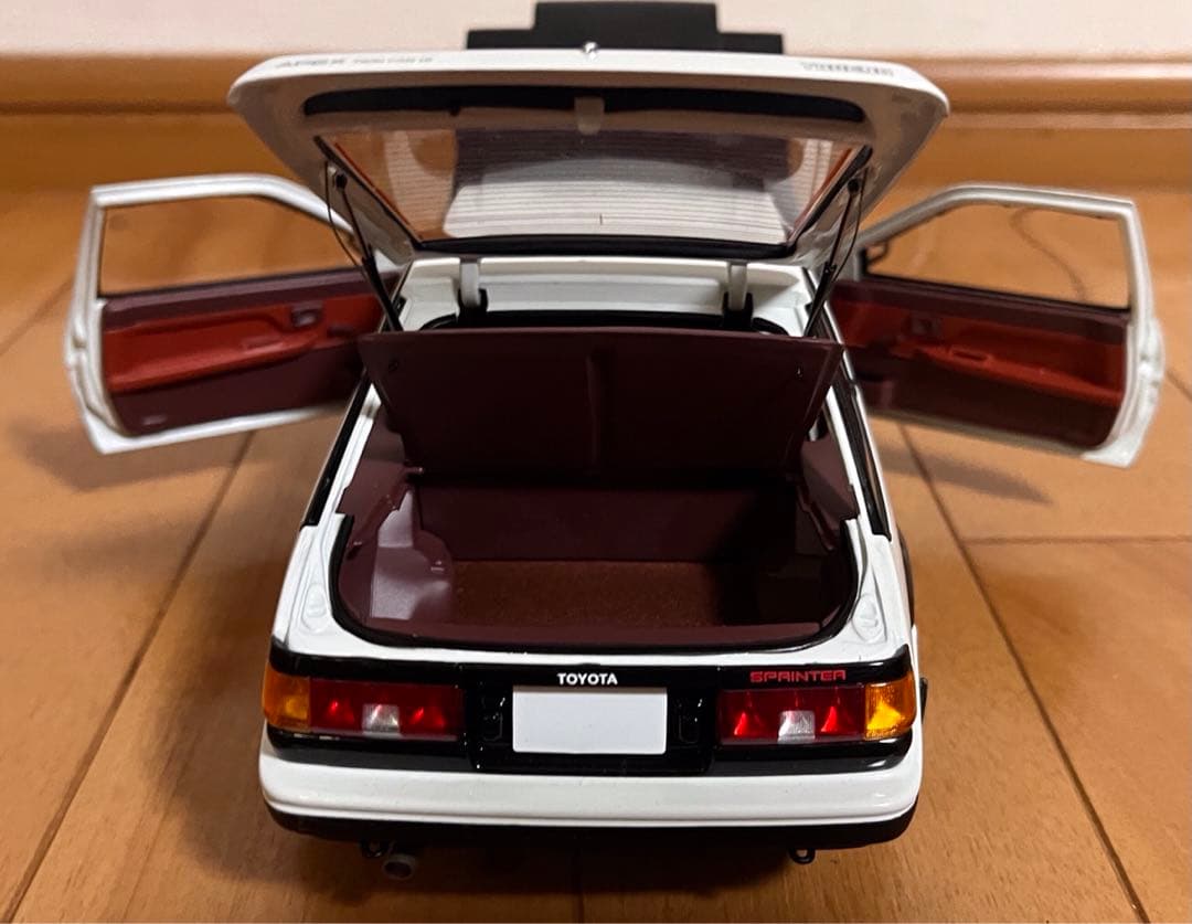 頭文字D AUTO OART 1/18 ミニカー