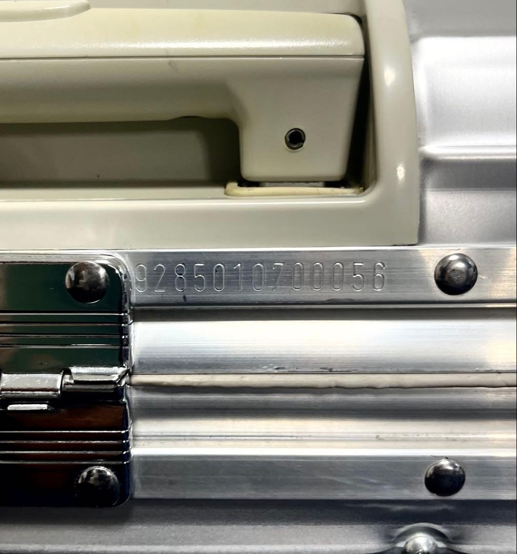 RIMOWA トパーズ パイロット トロリー廃盤2輪