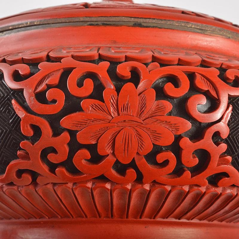 中国　剔紅　堆朱　堆黒　内七宝　花文　蓋物　M　R6751