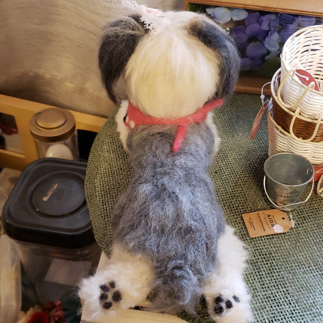 羊毛フェルト　クリステル様