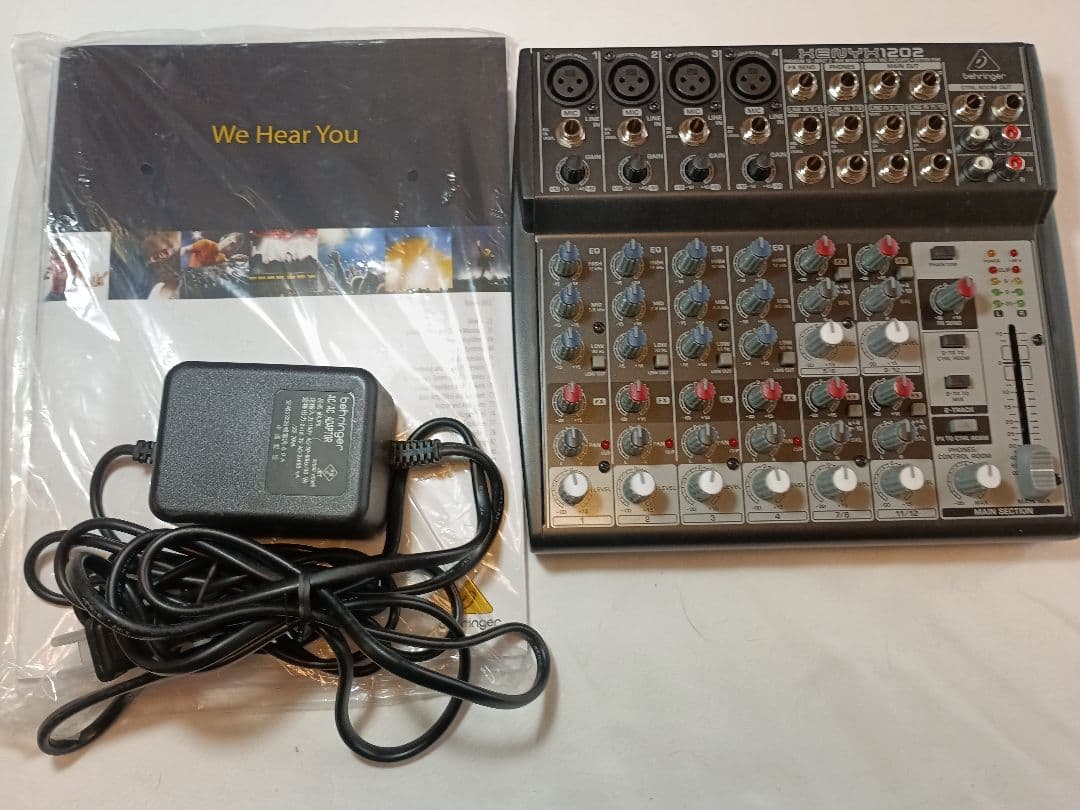 Behringer XENYX 1202 アナログミキサー