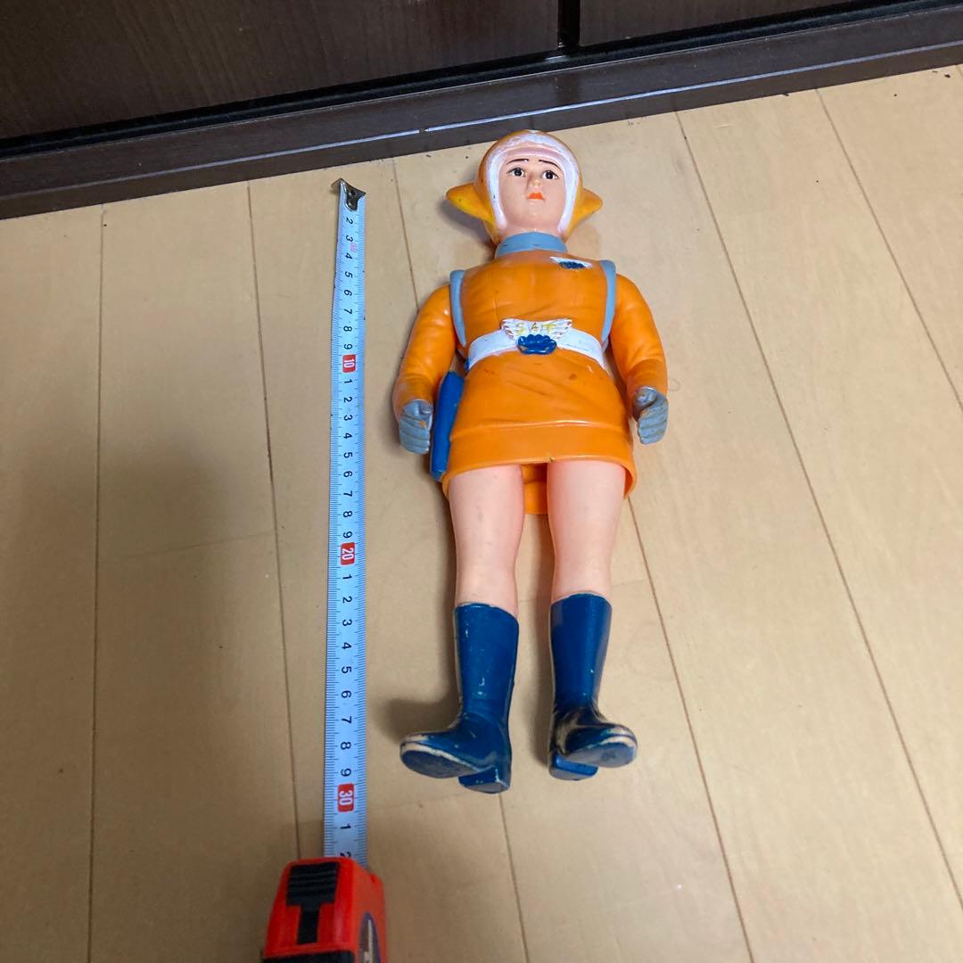 トリプルファイター女性隊員