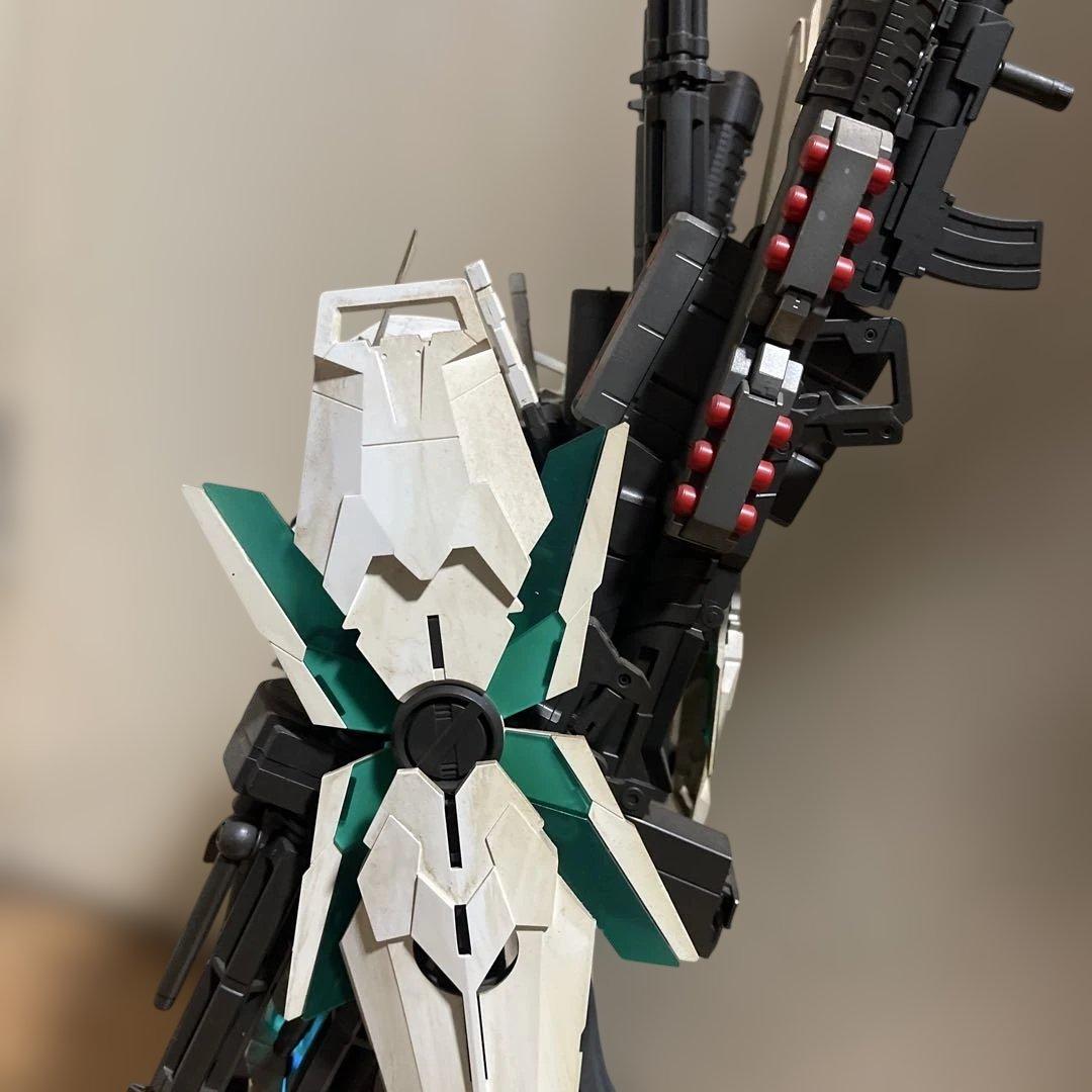 PG ユニコーンガンダム　最終決戦　LED フルアーマーユニット　完成品