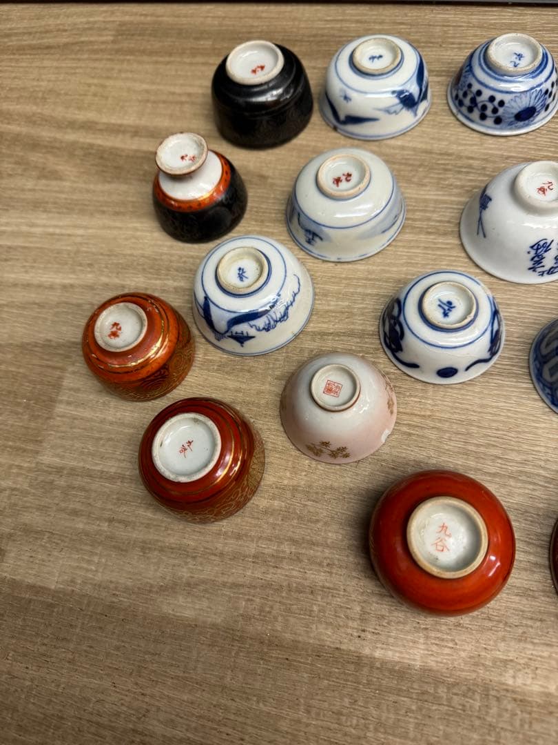 1534  九谷焼　猪口　17客　まとめ売り　時代物