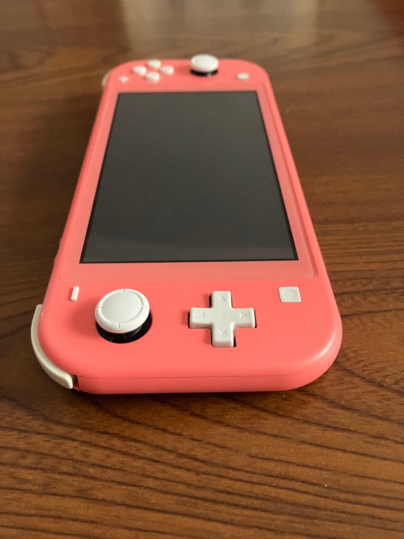 スイッチライト　コーラルピンク