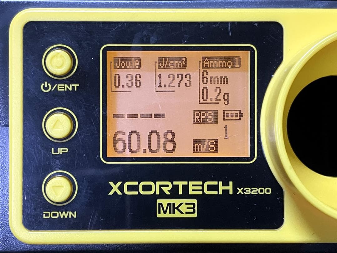 東京マルイ/ガスリボルバー/コルトパイソン.357マグナム 4インチ/18才用
