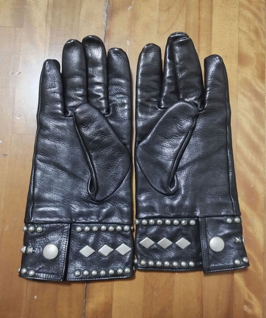 UNDERCOVER アンダーカバー スタッズレザーグローブ