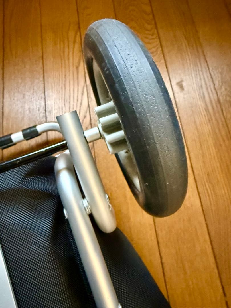 酸素ボンベ用アルミキャリーカート