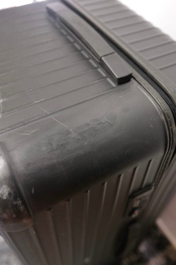 リモワ サルサスポーツ