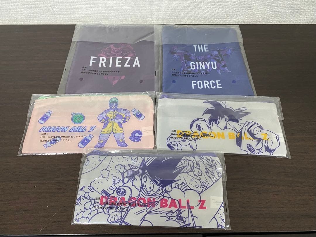 新品未開封 セル（完全体）&フリーザ（フルパワー）おまけ付き　※セル箱破れあり