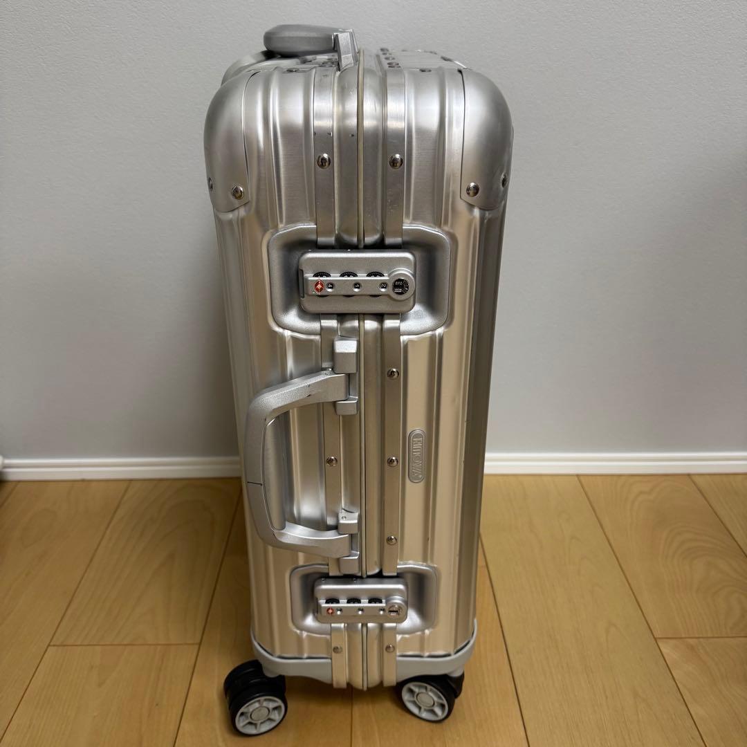 RIMOWA リモワ TOPAS トパーズ 32L CABIN 機内持込可