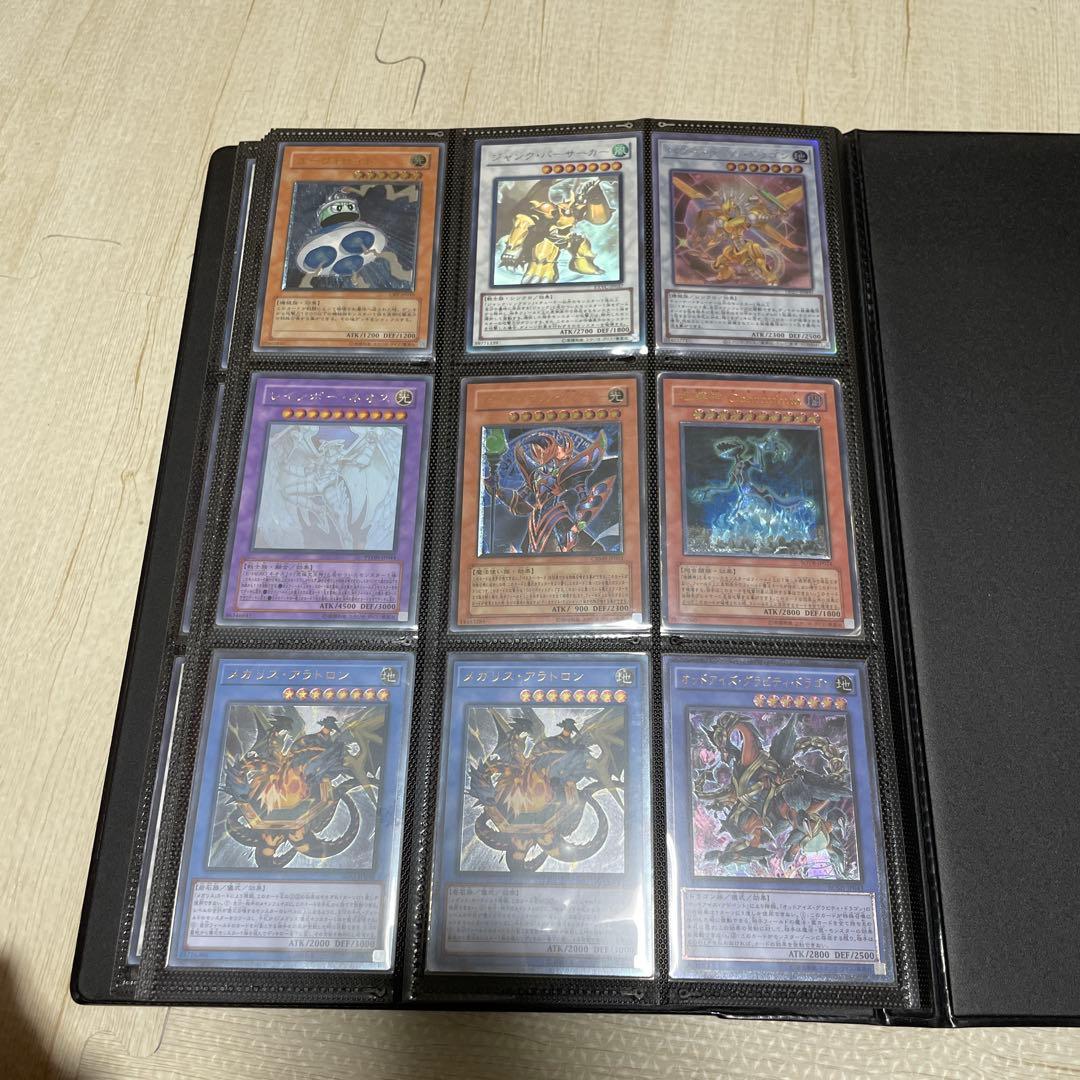 「整理引退品」遊戯王まとめ売り(レリーフファイル) おまけでレアカードやスリーブ