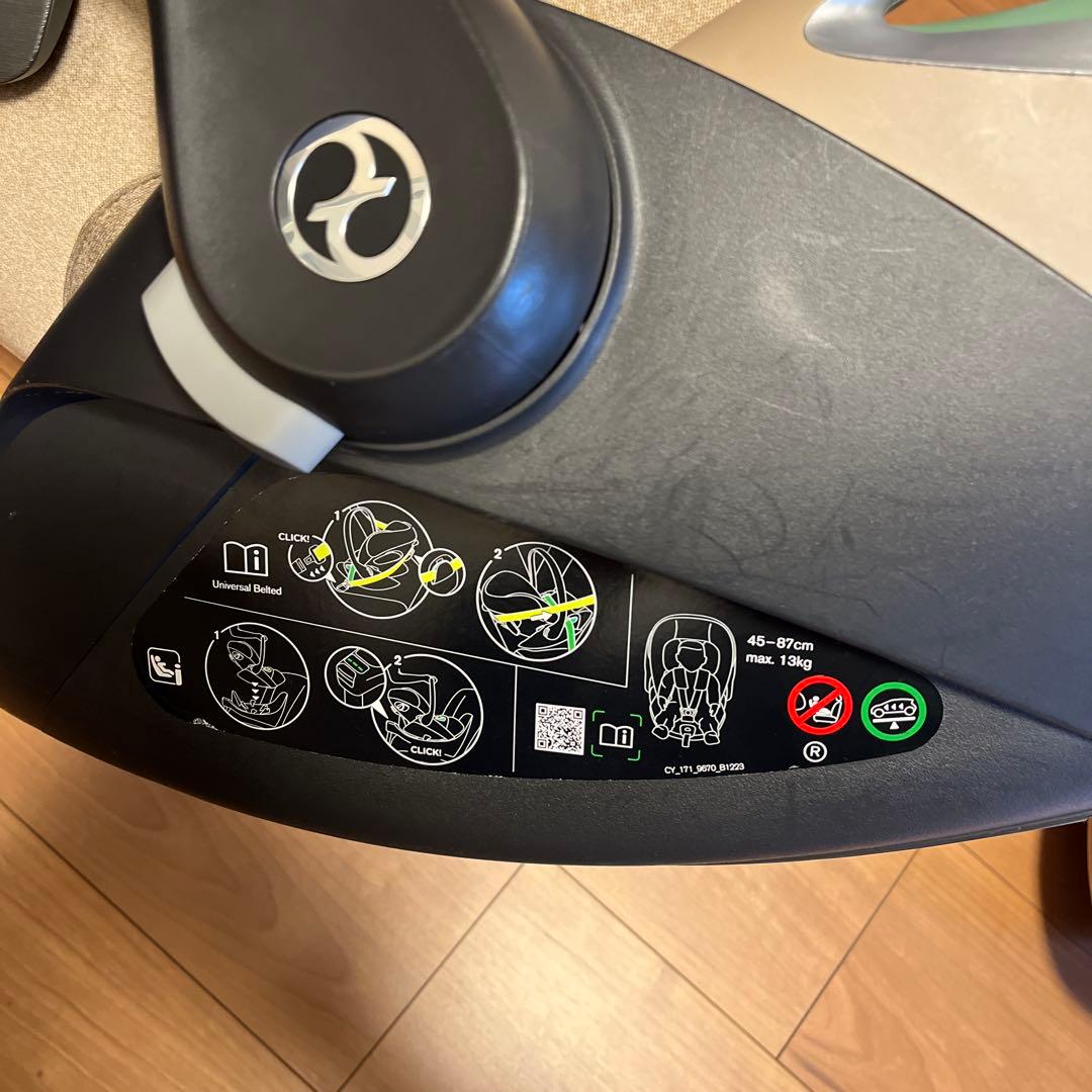 【美品】サイベックスCybex Cloud T 、ベース、アダプター