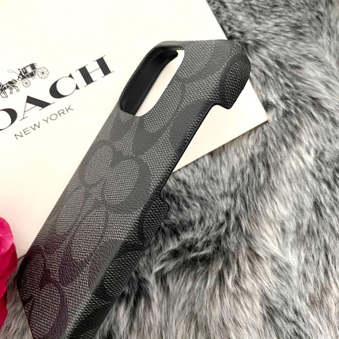 新品☆COACH(コーチ) ブラック スマホケース iPhone15 pro