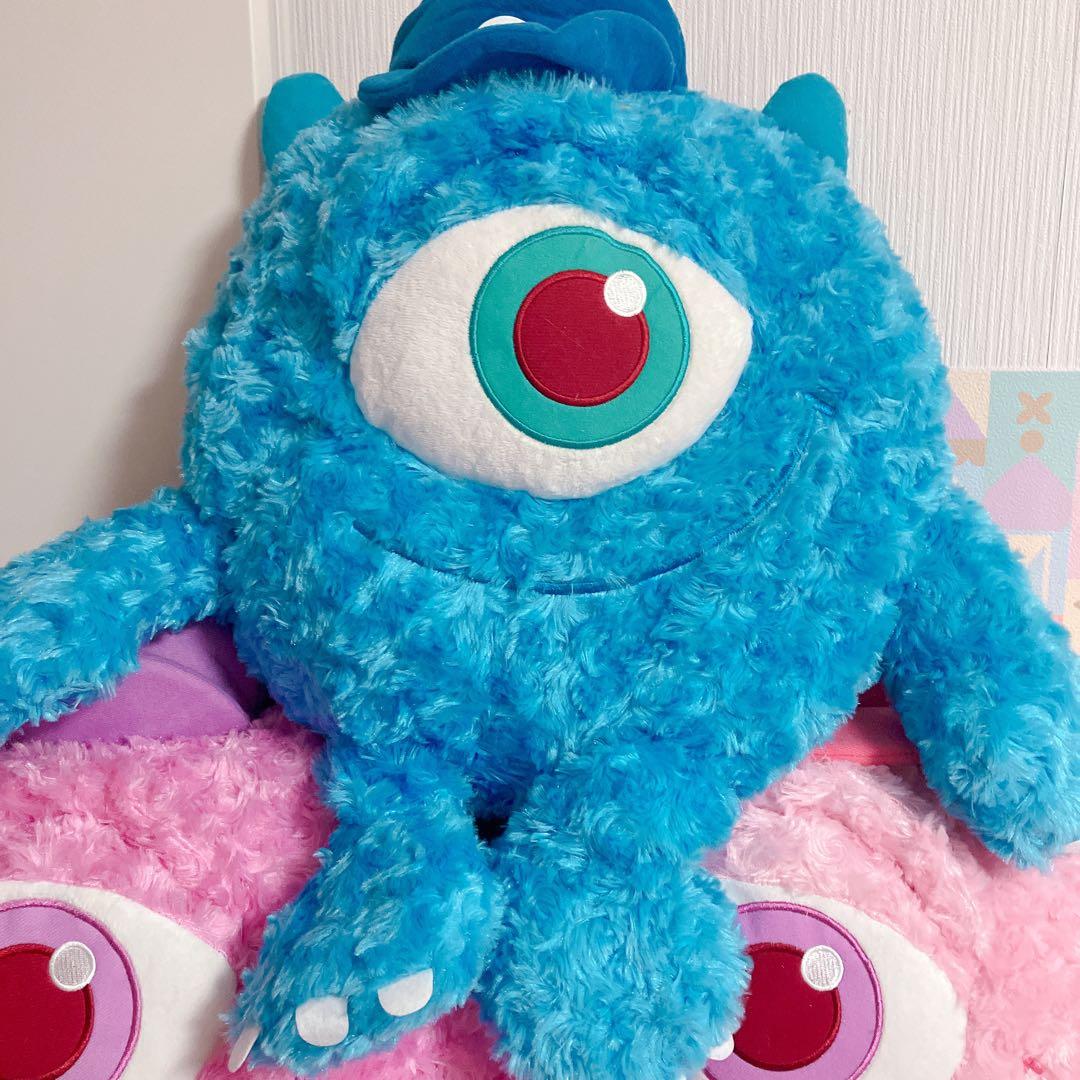 マイクワゾウスキー　ピクサー　モンスターズインク　ぬいぐるみ　レア　ネオンカラー