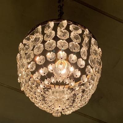 フランスアンティーク　クリスタルビーズ シャンデリア　小さな照明　天井照明