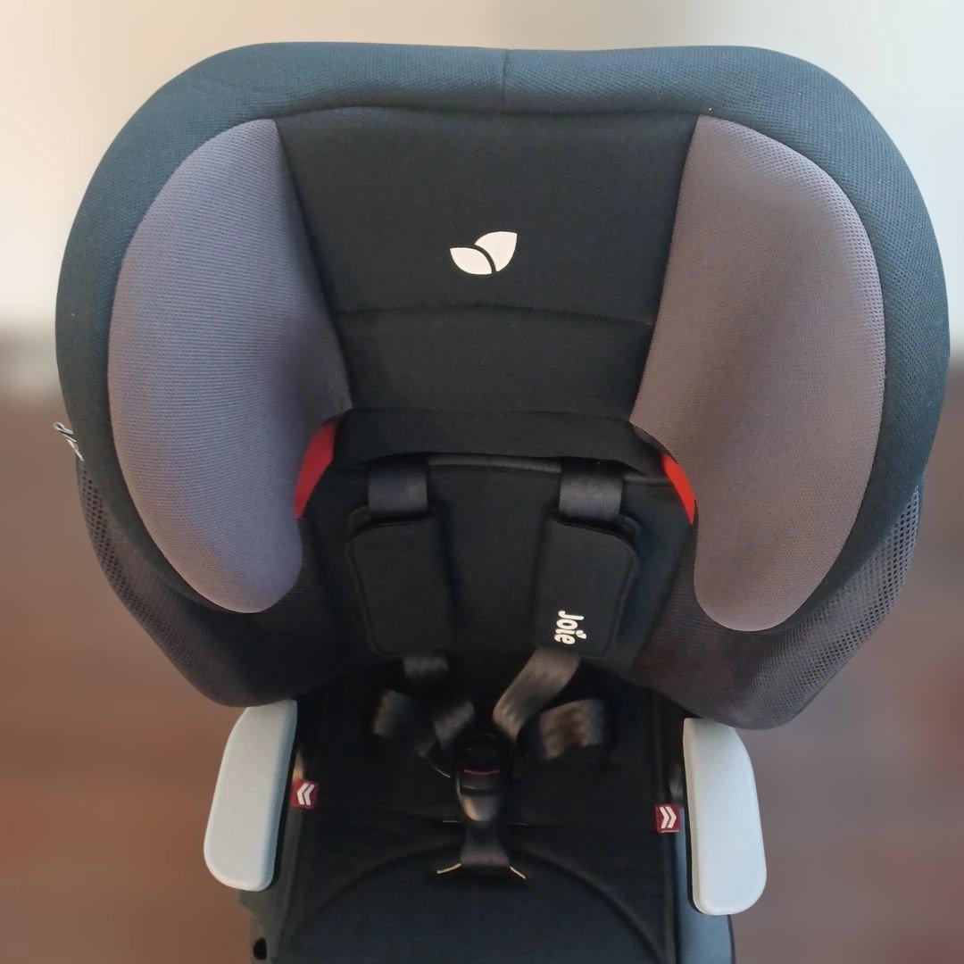 大人気☆　Joie Elevate チャイルドシート ジュニアシート　ブラック