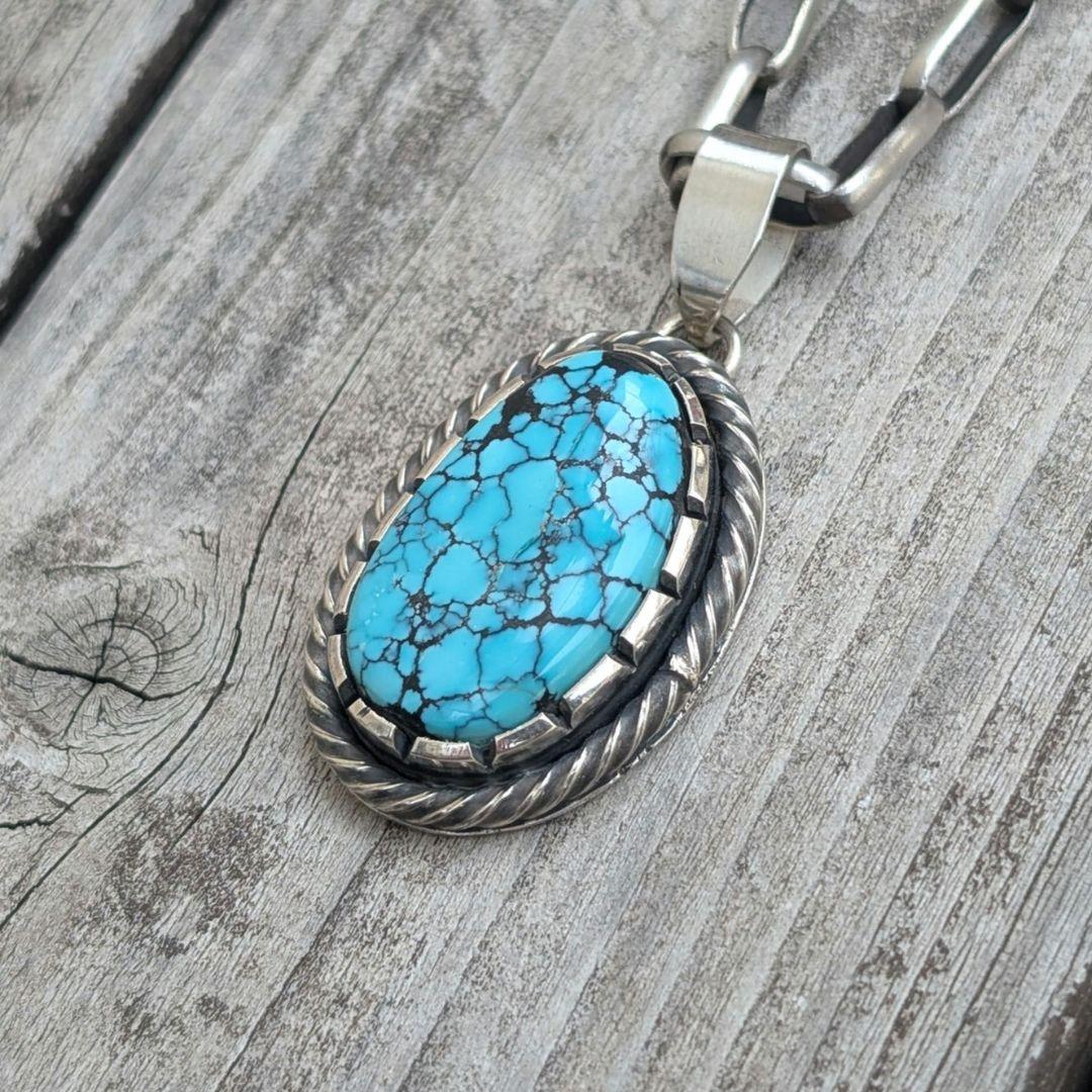 ハンドメイドのターコイズトップ　インディアンジュエリー風　オールハンドメイド！