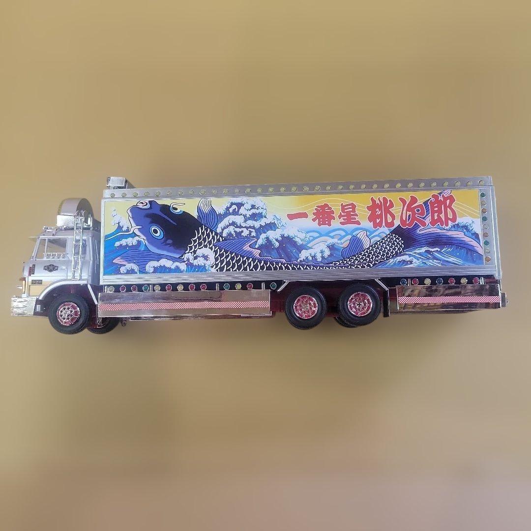 【新品未使用】1/32RC トラック野郎　望郷一番星