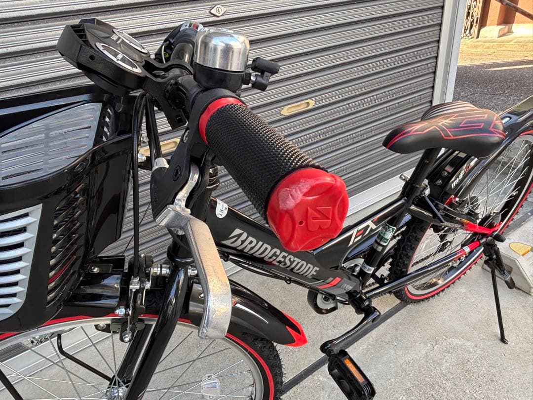 はる　BRIDGESTONE 子供用自転車 24インチ　ブラック／レッド
