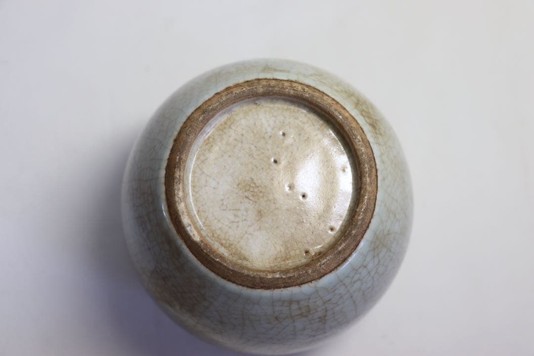 中国　清朝期　哥釉小壺　アンティーク　送料込み0717