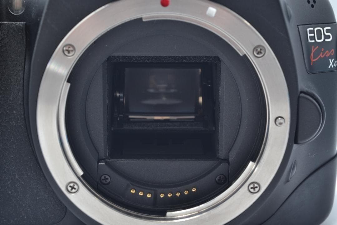 お買い得♥️Canon EOS Kiss X4+レンズ EF-S 18-55mm
