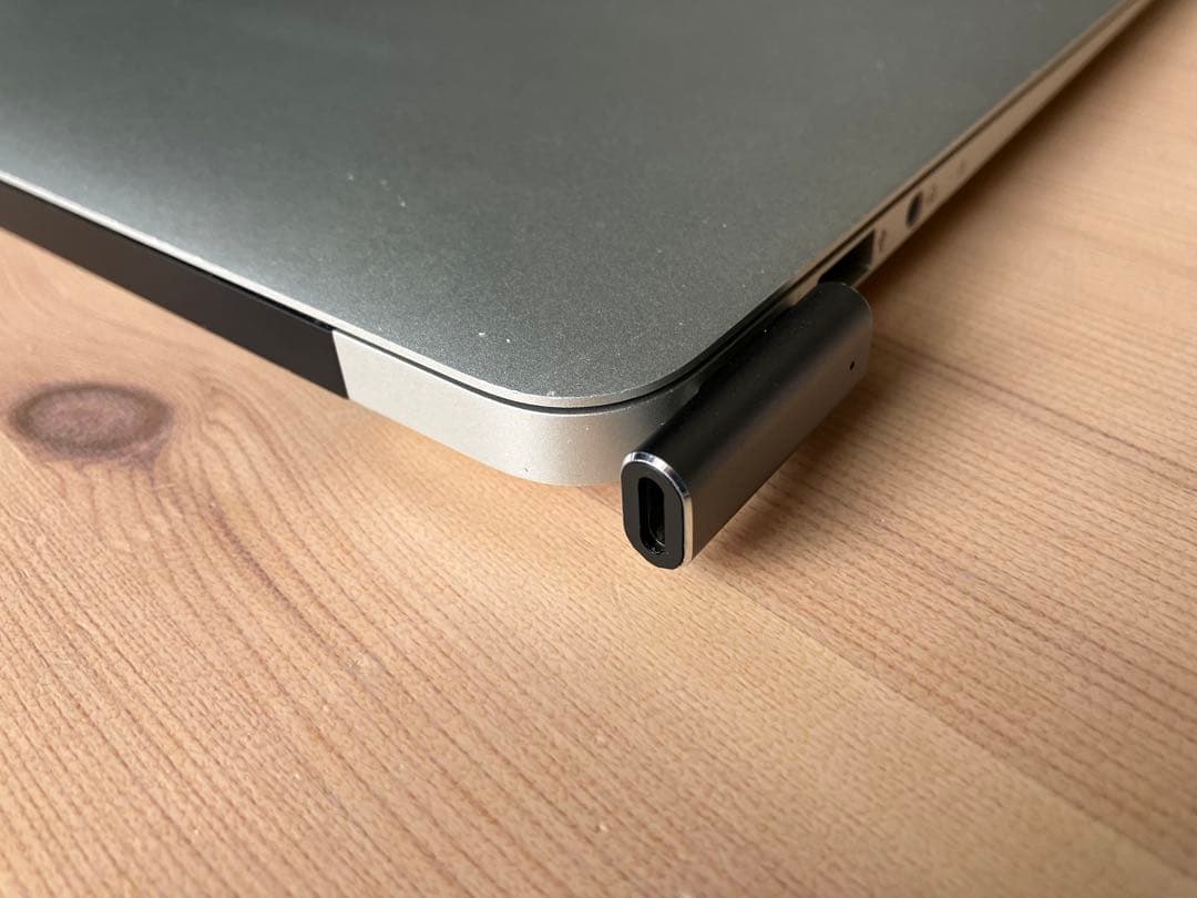 MacBook本体 MacBook Air 11-inch, Mid 2012