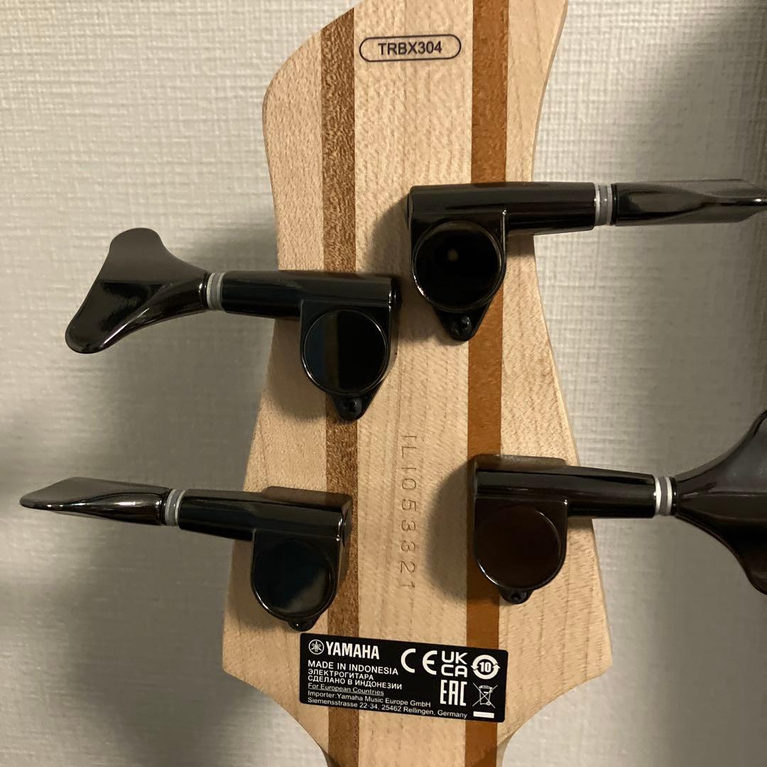 ベース Yamaha TRBX-304