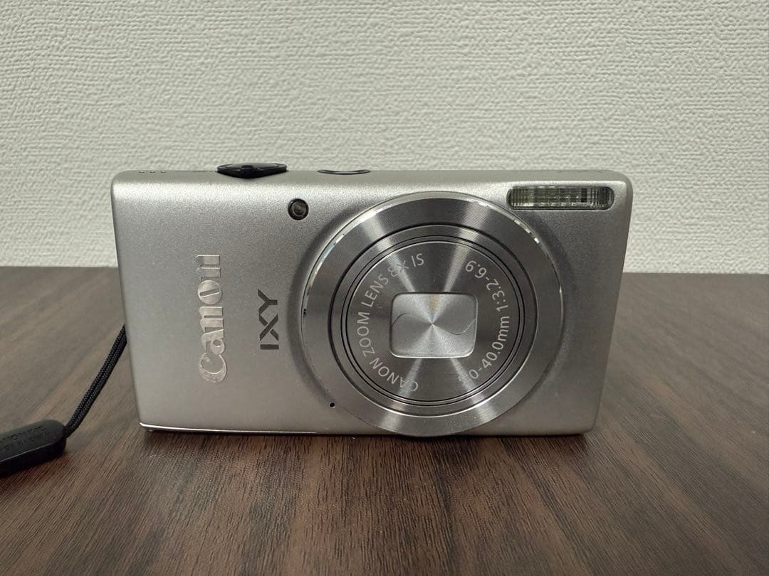 【美品】Canon IXY 100F キャノン　コンデジ