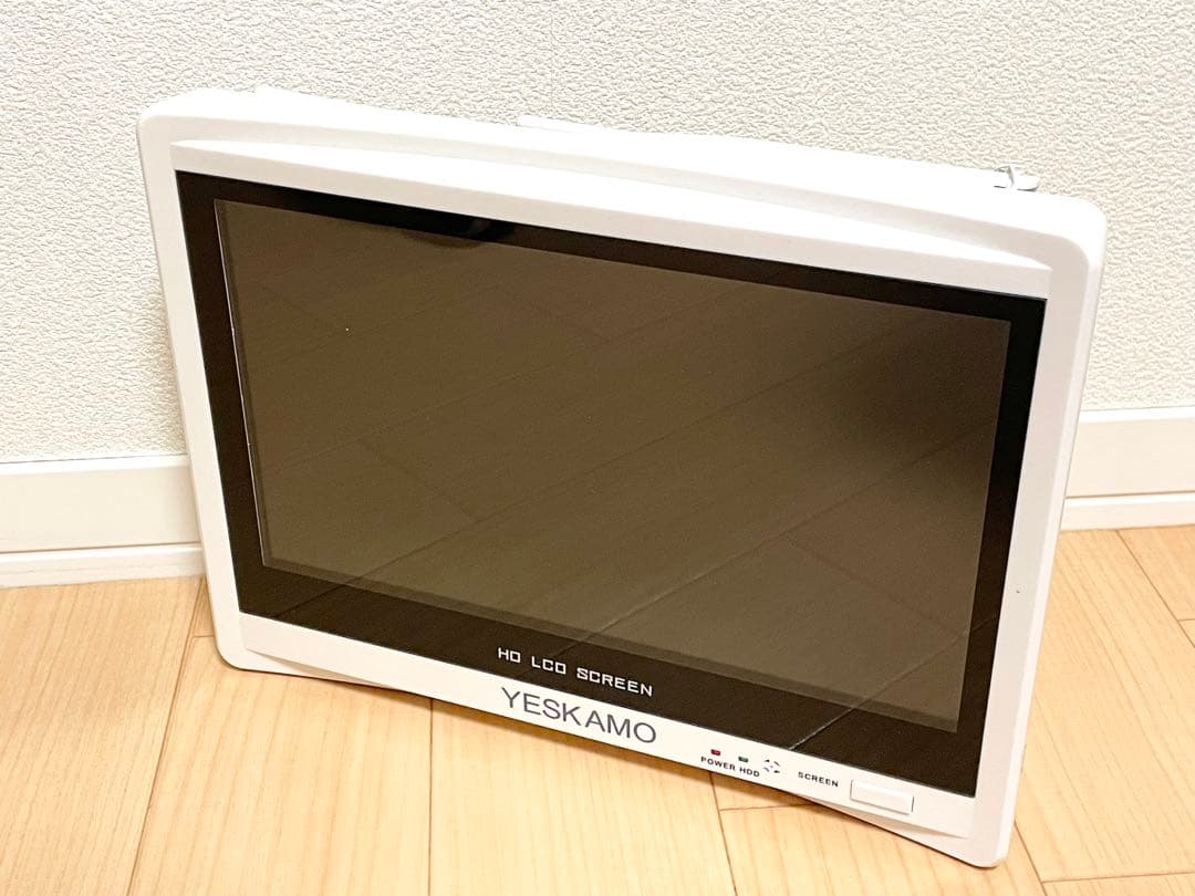 ⭐️【YESKAMO】 ジャンク品 防犯カメラ 4台セット モニター一体型 8ch