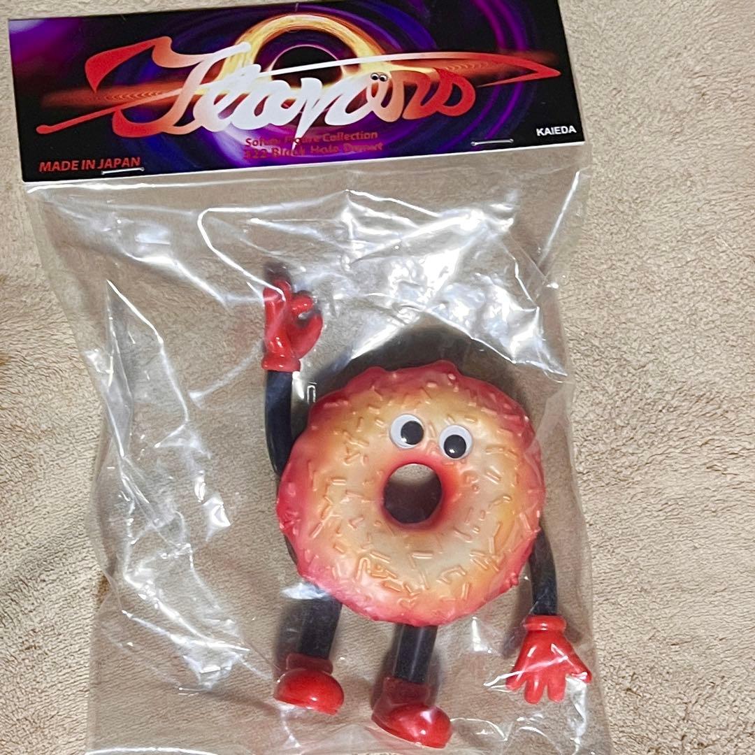 KAIEDA フレーバーズ ブラックホールドーナツ 蓄光