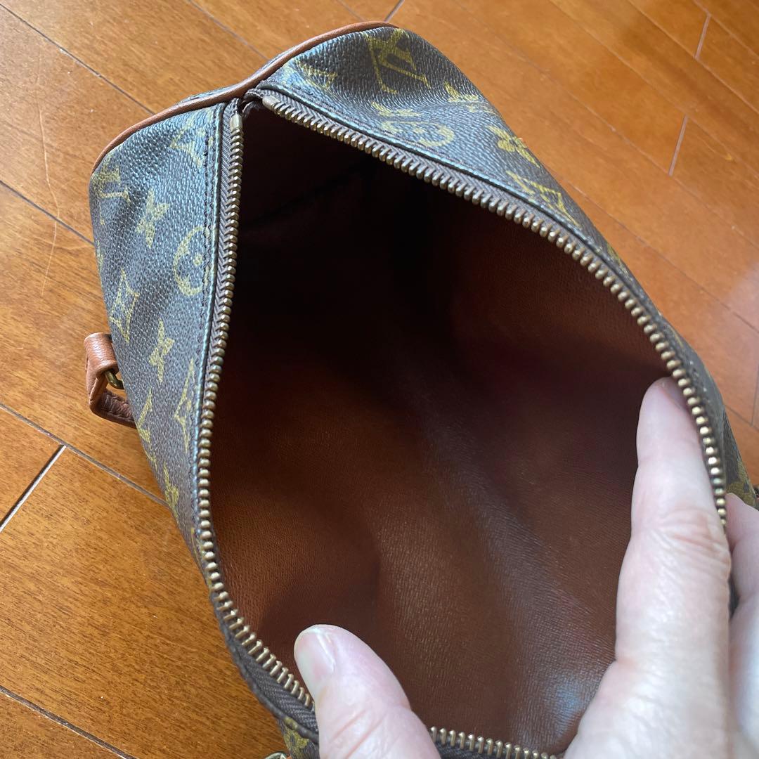 30Louis Vuitton モノグラム ハンドバッグ