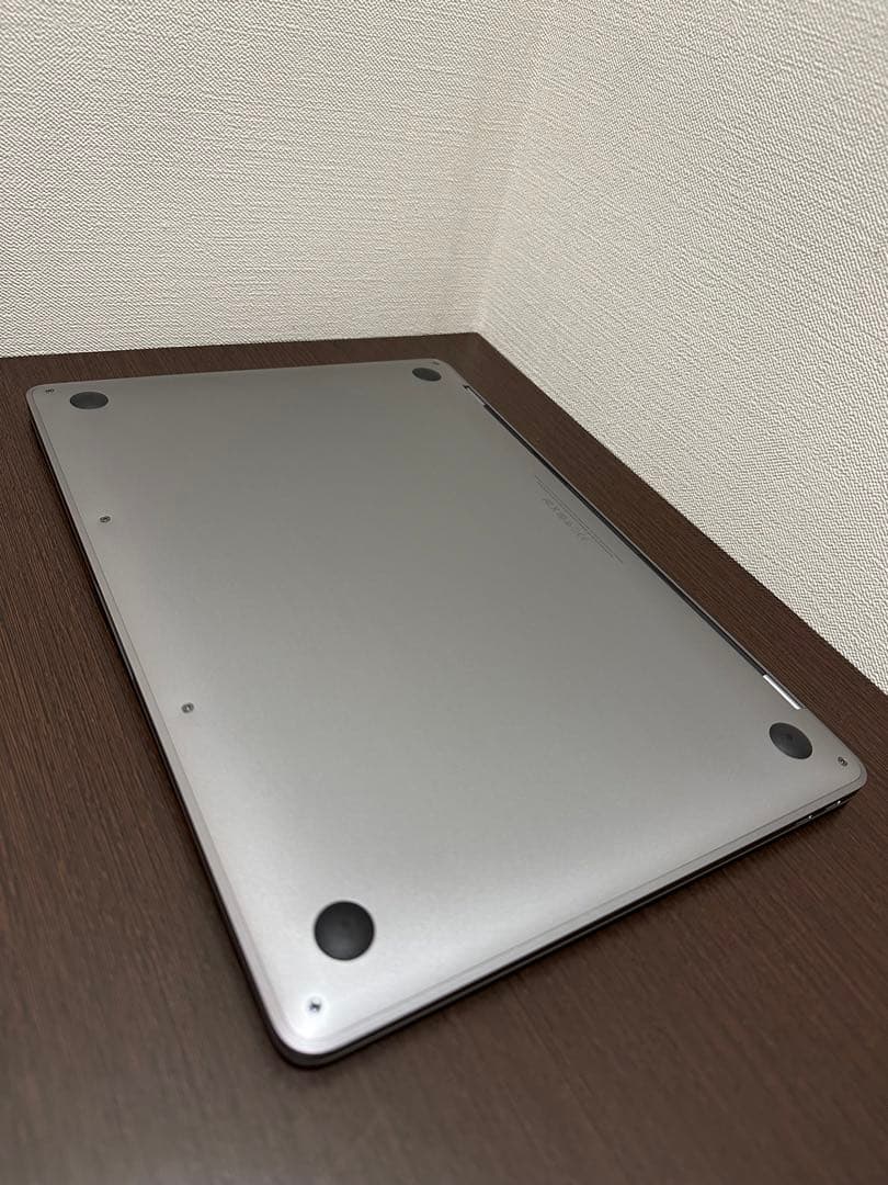美品 Macbook Pro 13インチ 16GB/512GB Office付き