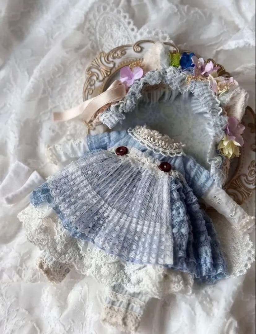 ネオブライス　アウトフィット　作家様　ねこ耳　カスタムブライス　靴下付き　美品