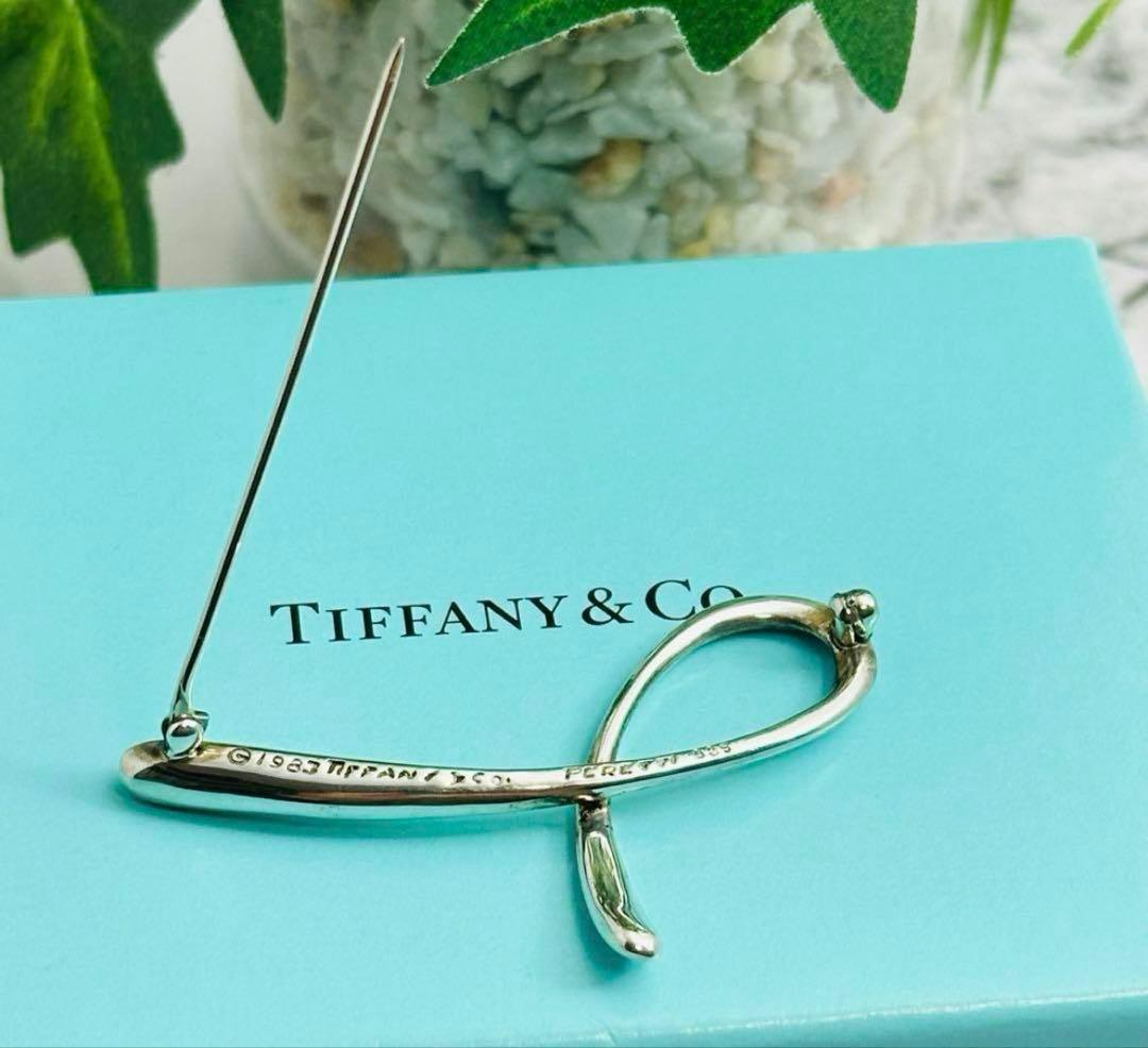 美品　Tiffany　ブローチ　コサージュ　アルファベット　L　シルバー