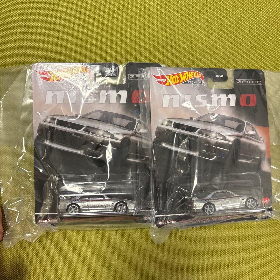 2台 未開封 ホットウィール 日産 スカイライン GT-R (BCNR33)