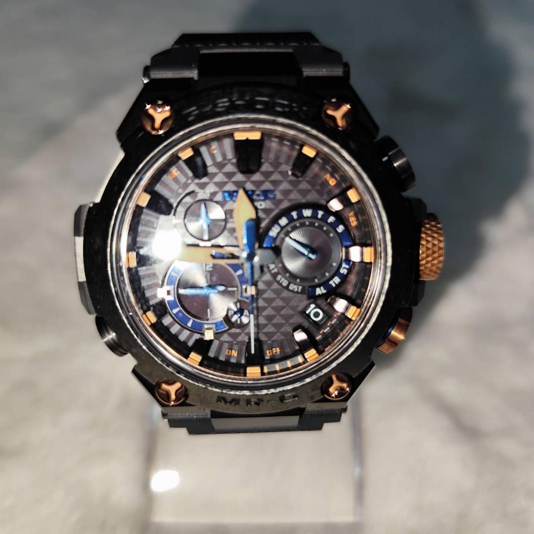 カシオ G-SHOCK MRG-B2000R-1AJR 勝色 メンズ腕時計