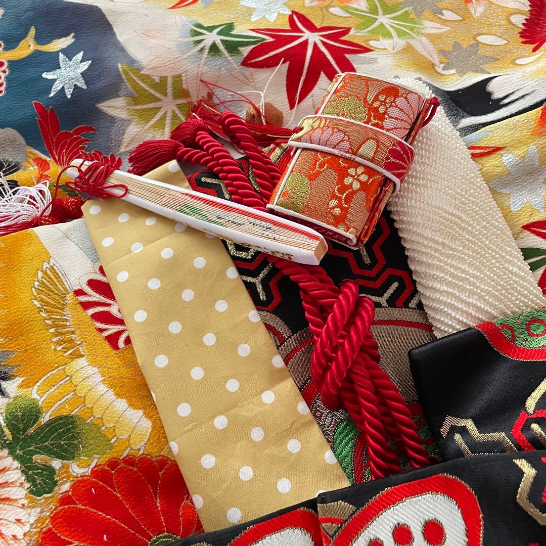 七五三 アンティークお着物セット 5.6歳さん向き　花柄・黒ブーツ　髪飾り付