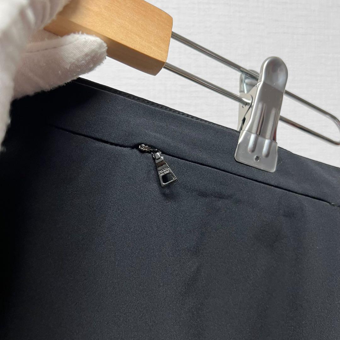 PRADA プラダスポーツ ナイロン フレアスカート 膝丈 黒 ポケット 40