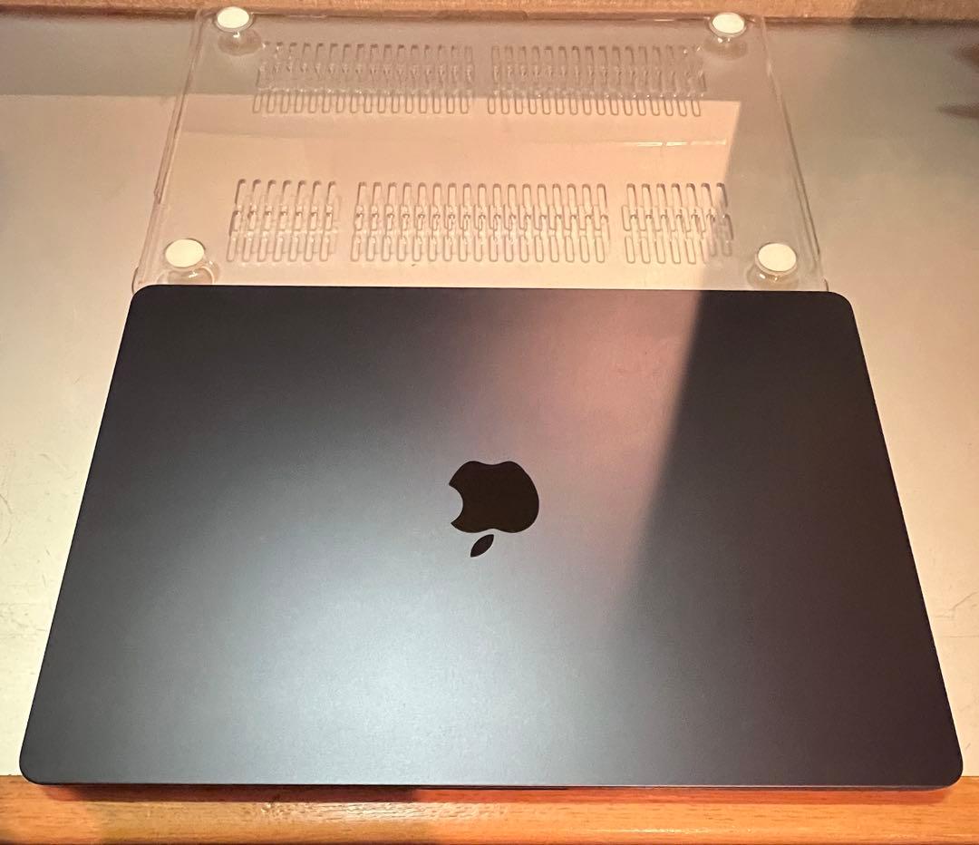 MacBook Air 15インチ MQKW3J/A M2チップ