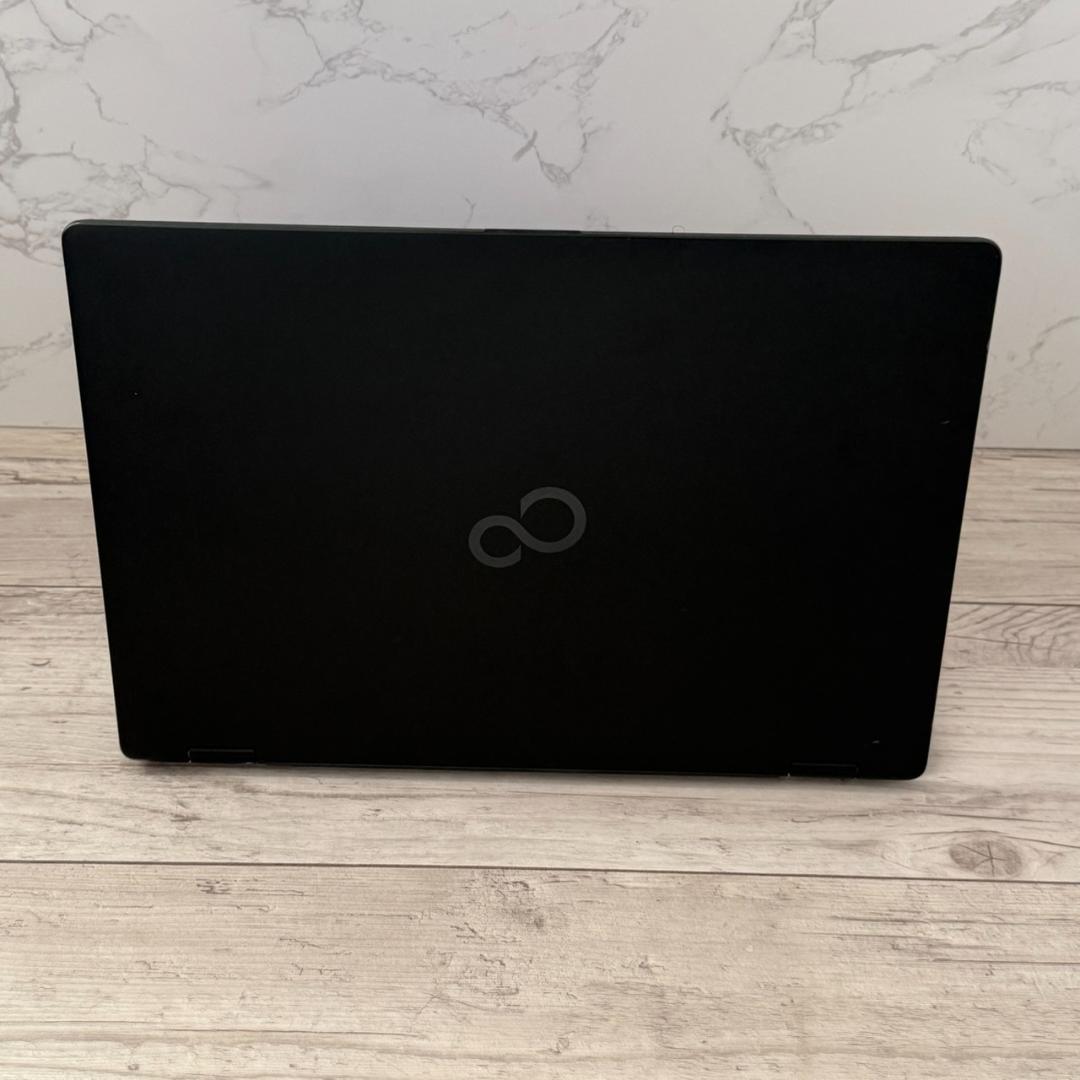 起動◎！富士通 薄型ノートPC 第10世代core i5 オフィス