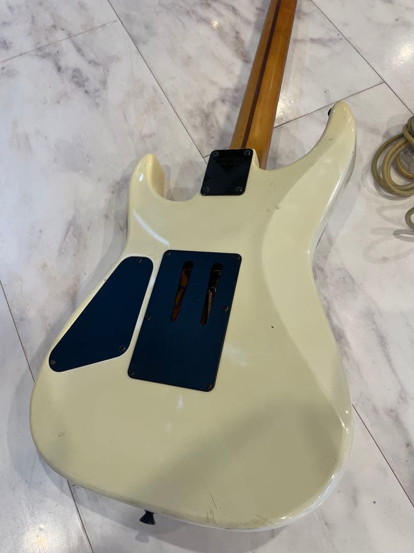 【美品】Fernandesフェルナンデス エレキギター　楽器