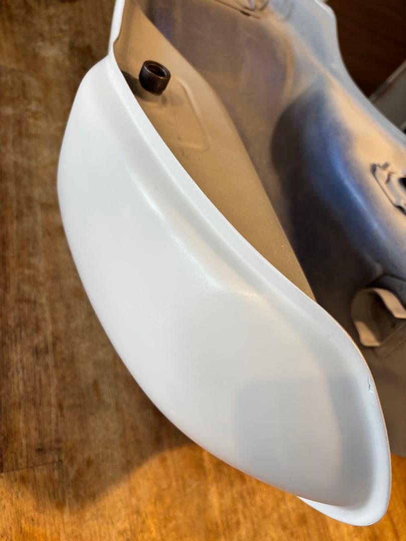 ホンダ CB400SF NC31 純正タンク レストア品 仕上げ用