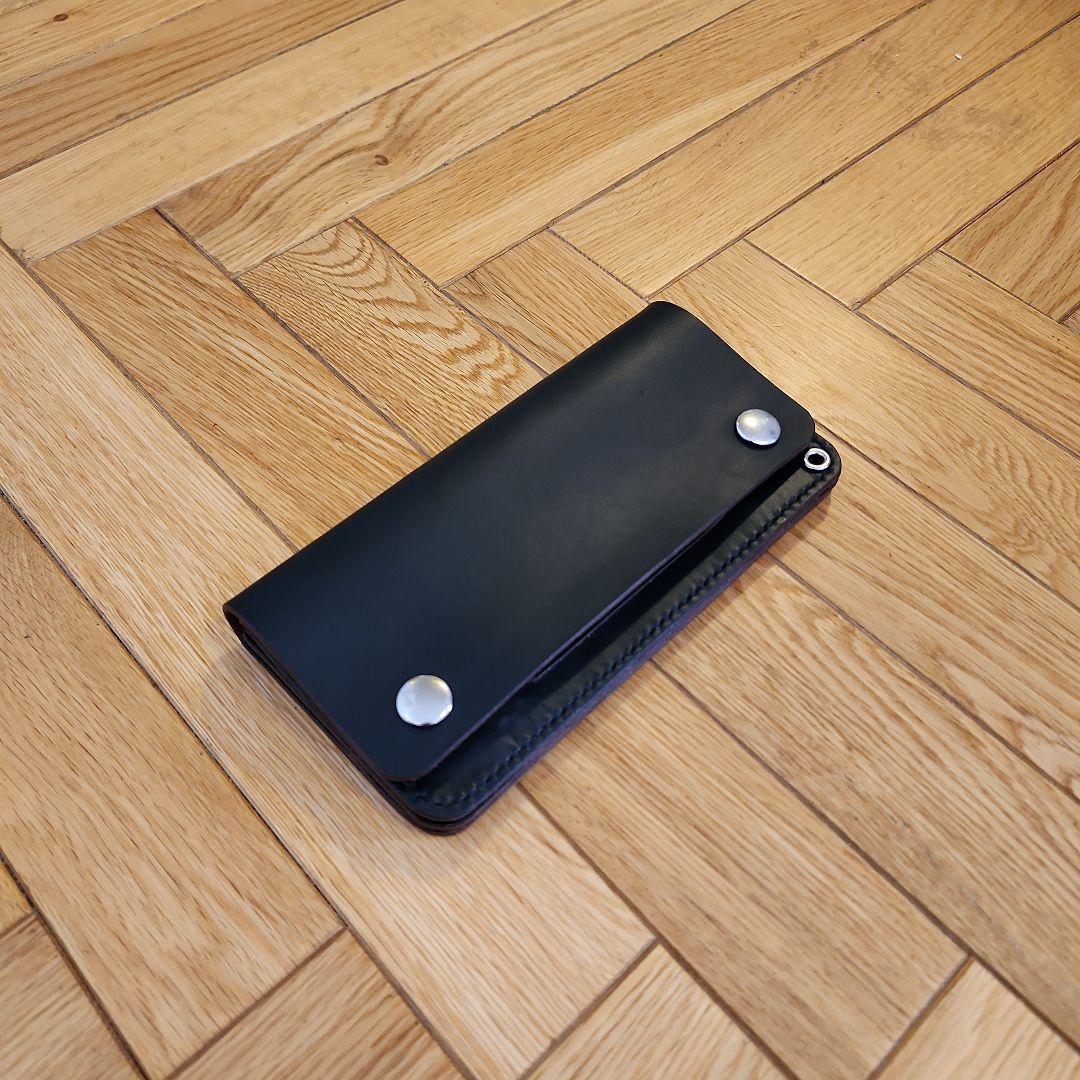 トラッカーウォレット　クロムエクセル　レザー　ブラック　長財布　茶芯