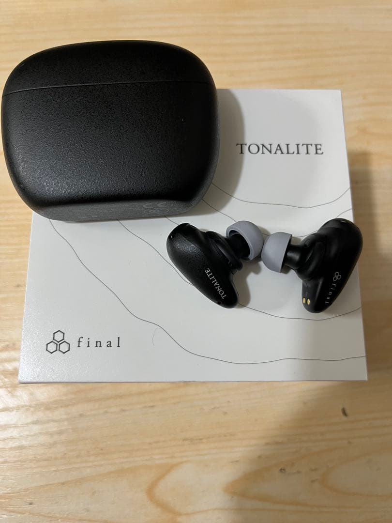 final TONALITE ワイヤレスイヤホン ブラック