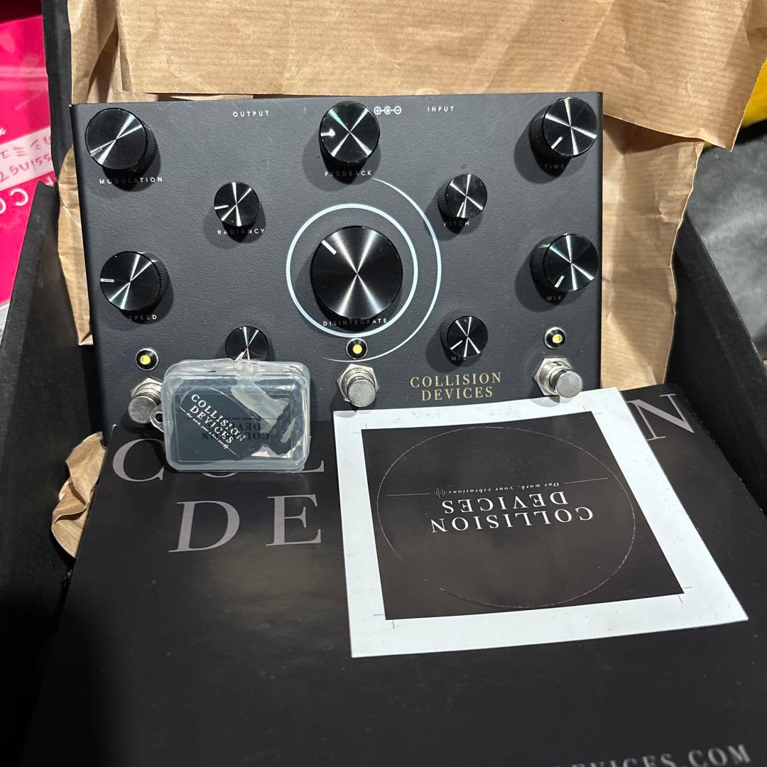 ギター COLLISION DEVICES black hole symmetry