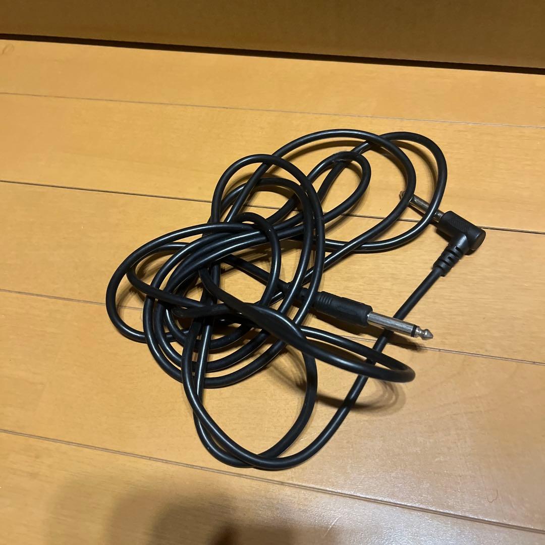 SELDER ベースギター ホワイト