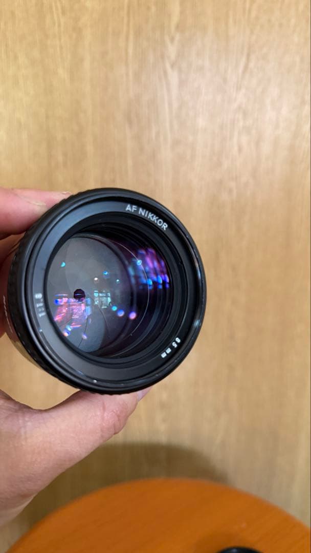 Nikon ニコン　85mm f1.8 単焦点レンズ