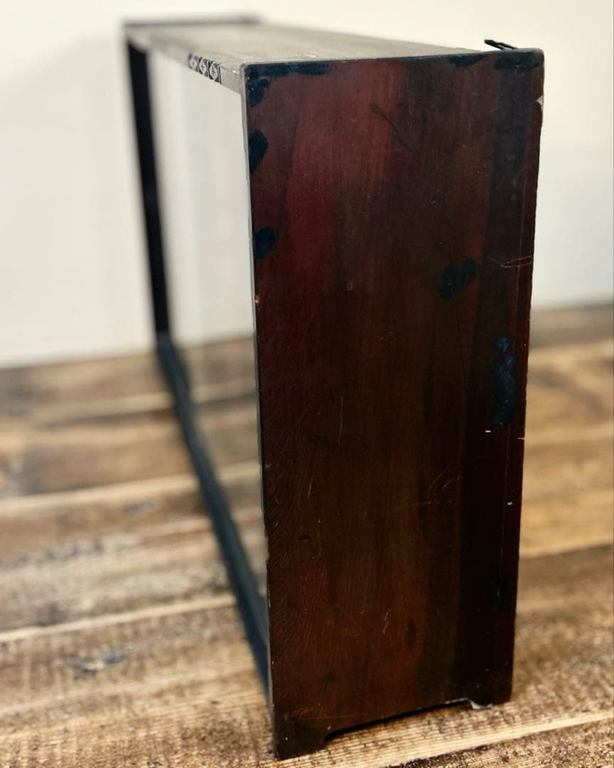 昭和初期 壁掛けガラス飾り棚｜黒塗り木製 薄型 軽量 古家具 アンティーク